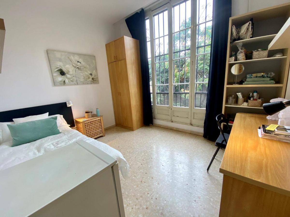 Barcelona Housing Recommend For Students Apartment Exterior photo