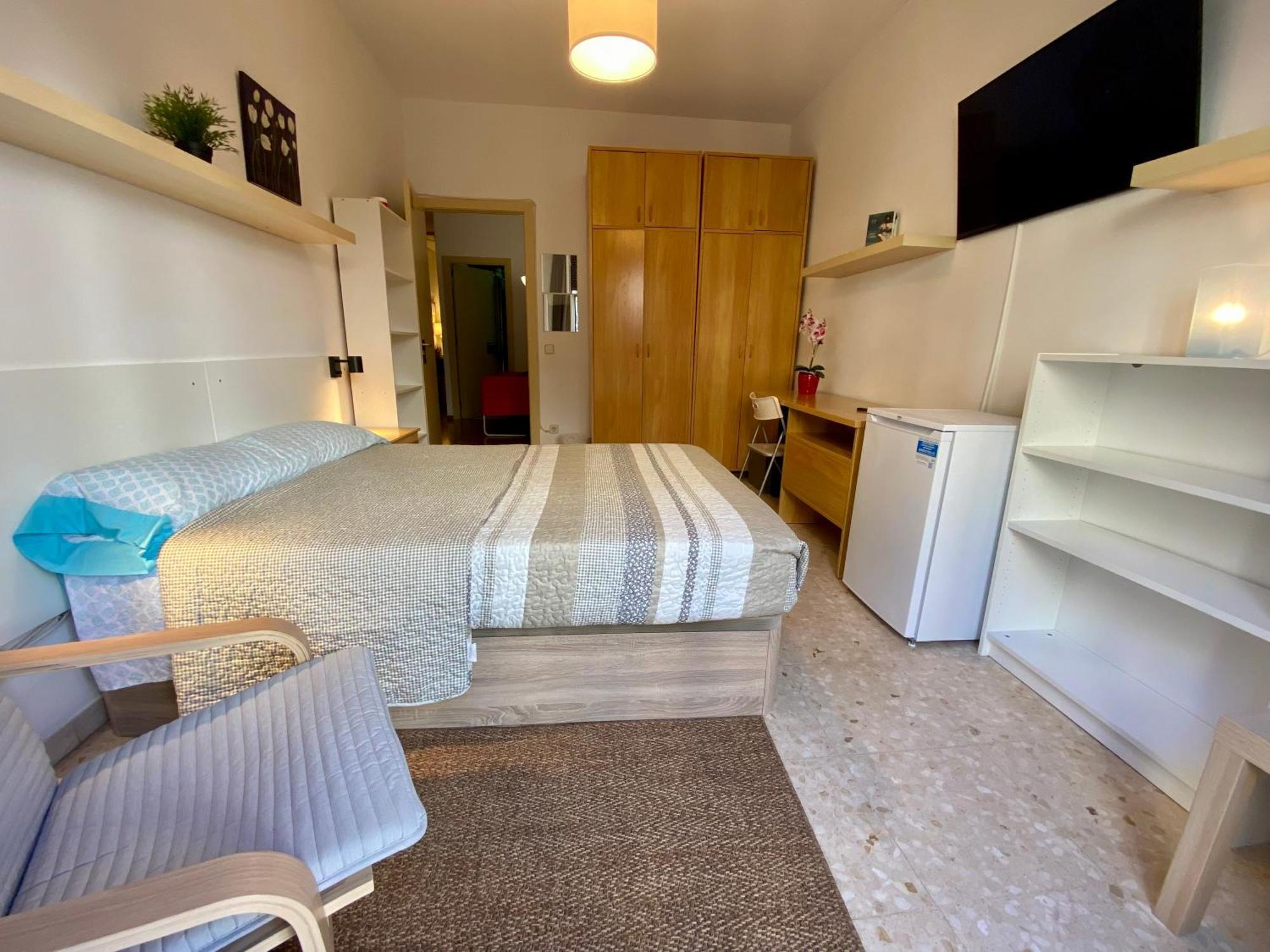 Barcelona Housing Recommend For Students Apartment Exterior photo